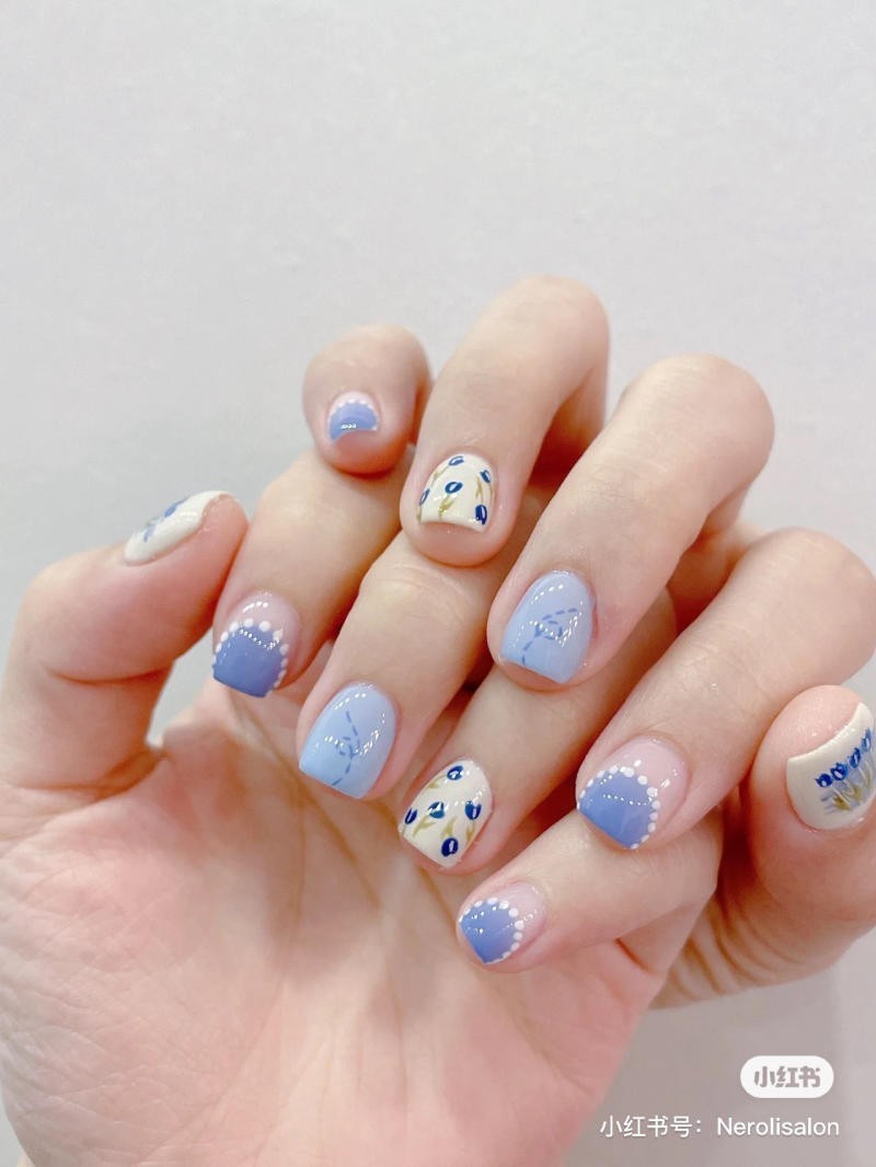 nail màu xanh dương nhạt