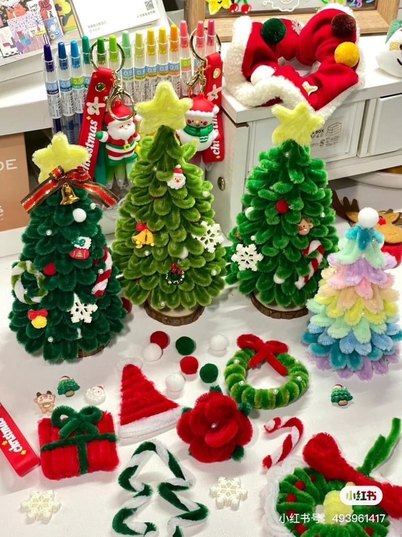 làm cây thông noel bằng kẽm nhung