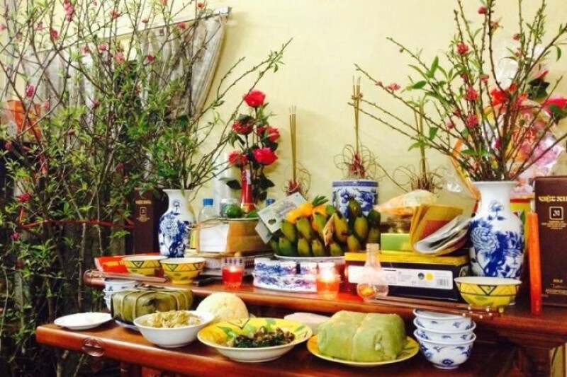 Bàn thờ ngày Tết miền Bắc đẹp