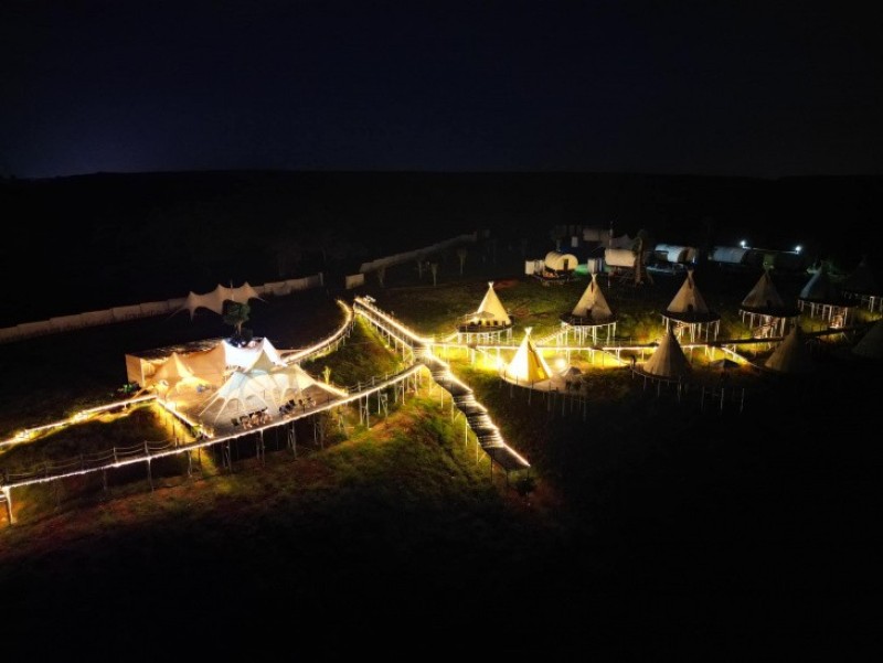 panoglamp khi nhìn từ trên cao xuống buổi tối