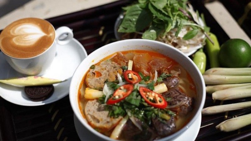 Món ăn ngon không thể bỏ qua khi đến Cỏ May Sài Gòn Cafe
