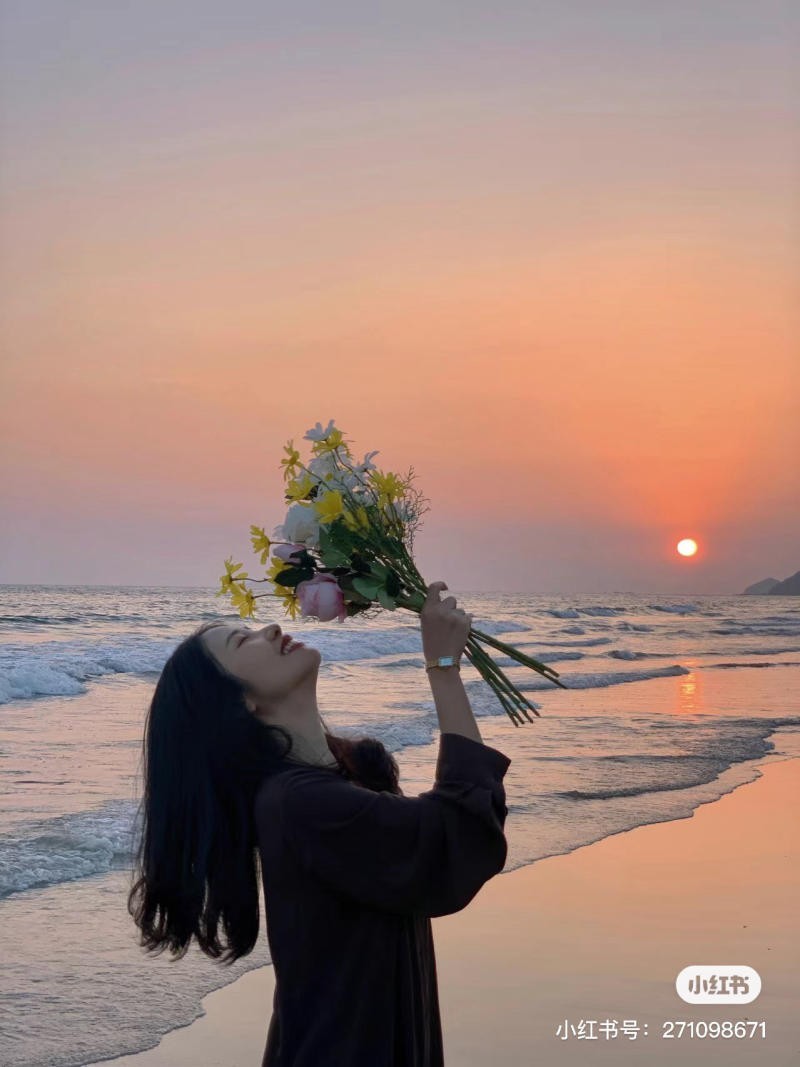 tạo dáng chụp ảnh hoàng hôn