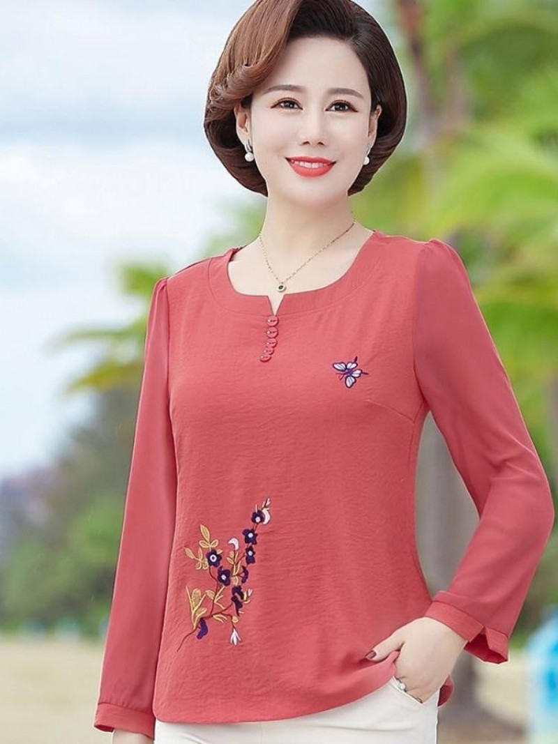 Áo dài tay tuổi trung niên chất liệu thoáng mát