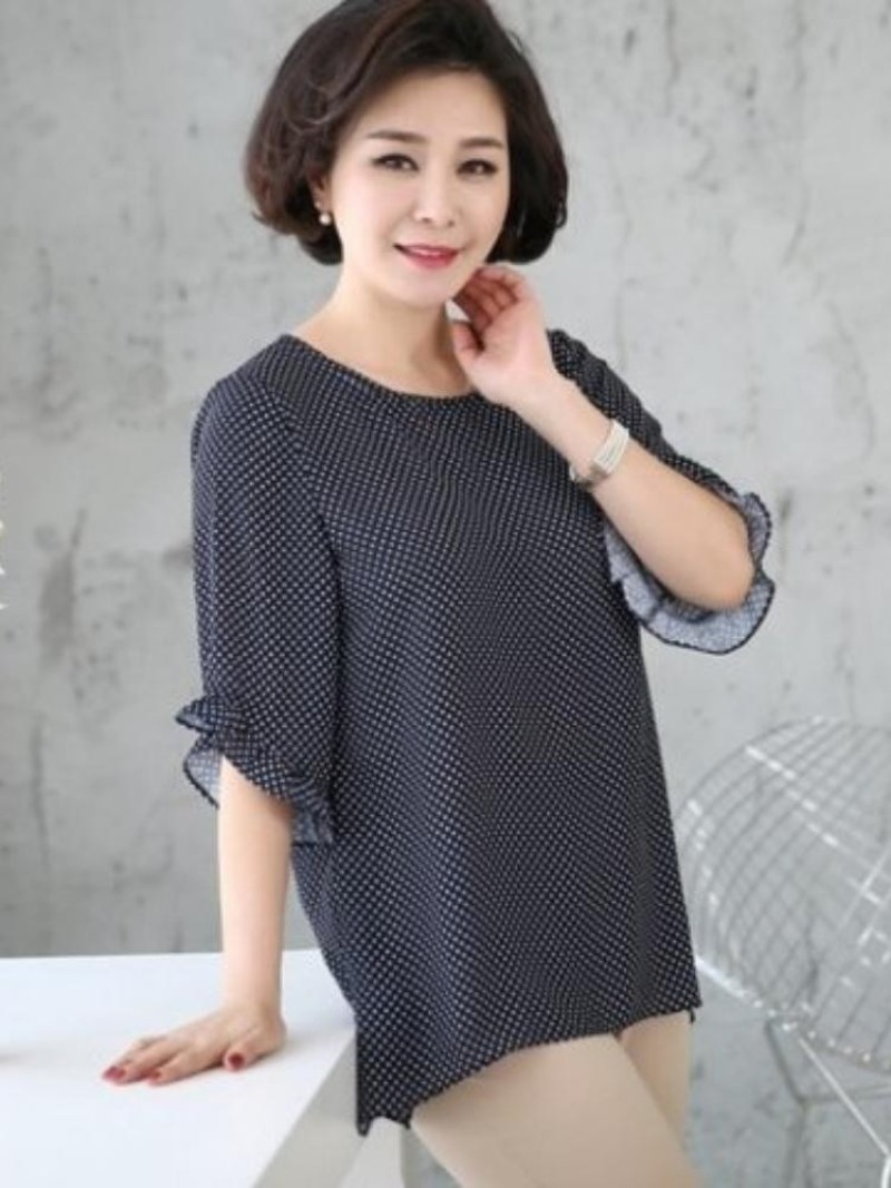 Trang phục dành cho phụ nữ trung niên tuổi 60