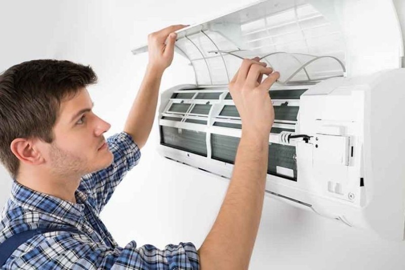 Kiểm tra và vệ sinh máy lạnh là việc cần thiết