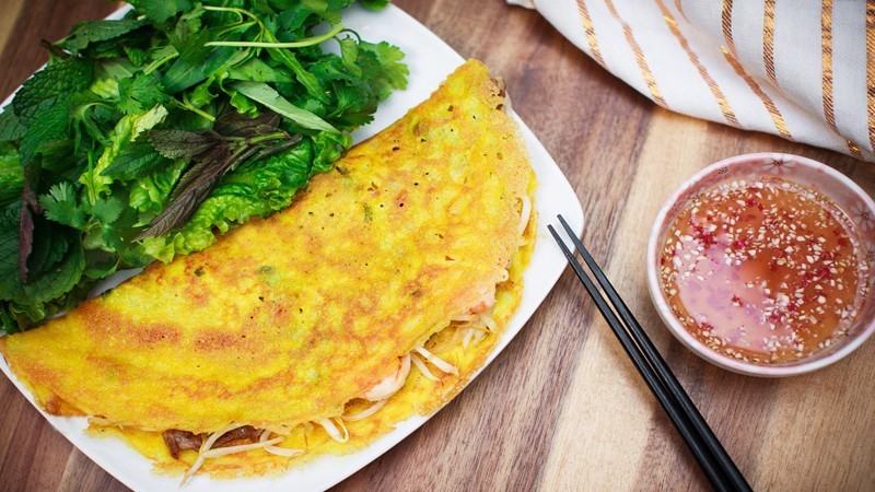 Bánh xèo làm bằng bột mì