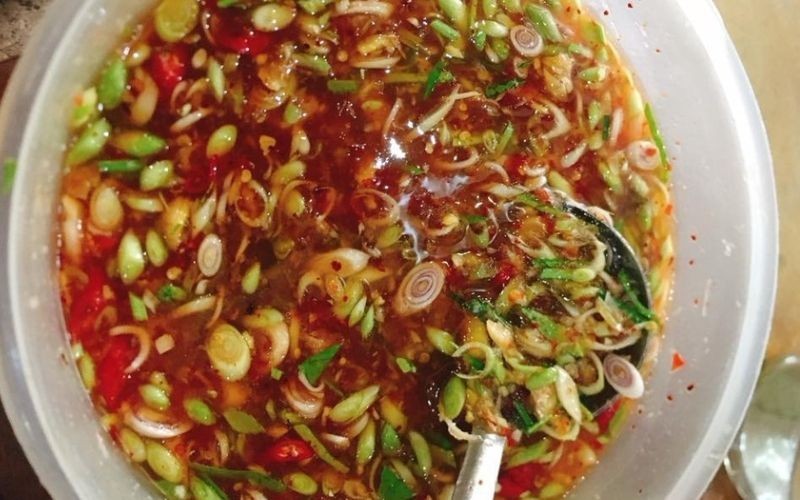 Bước 2: Nấu sốt Thái