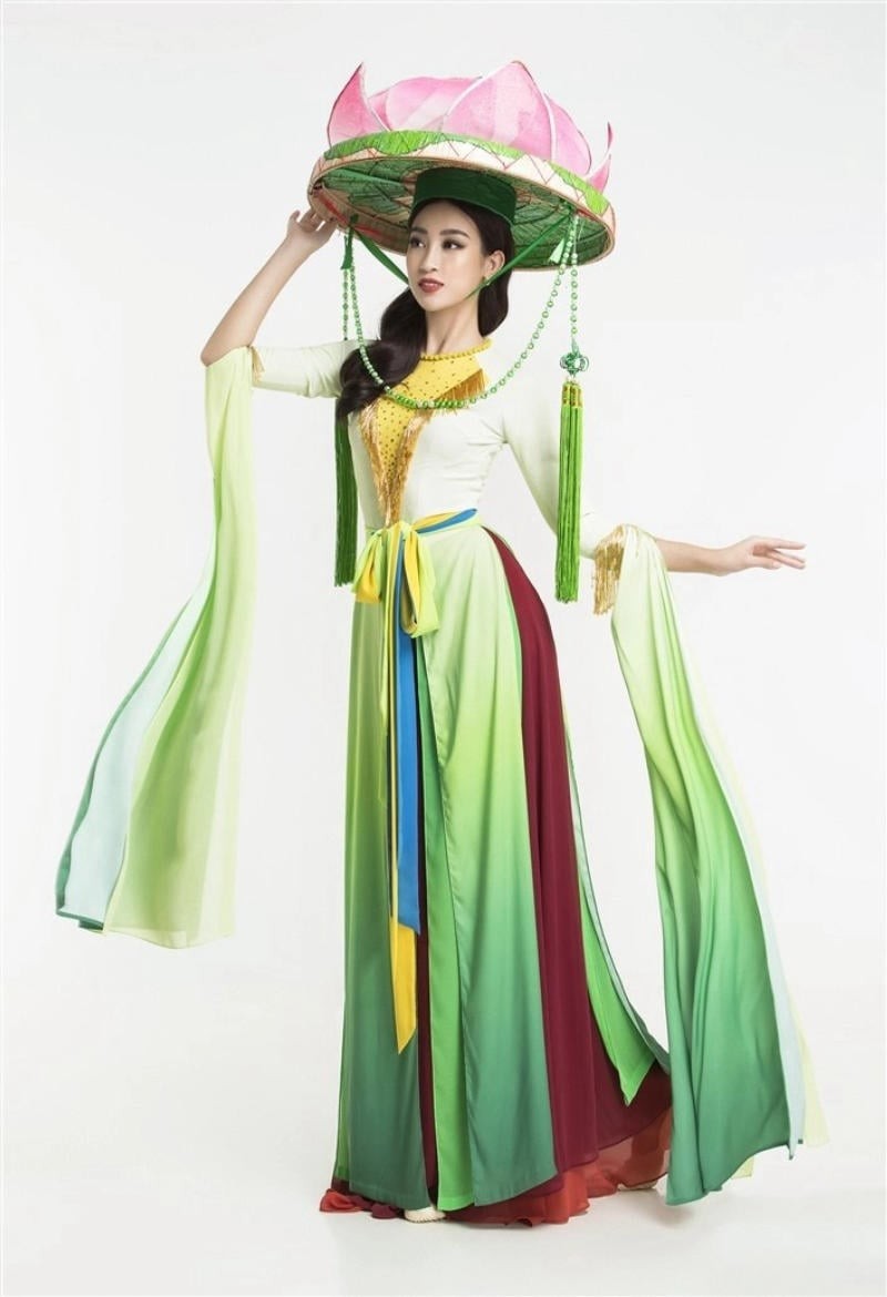 Áo dài tứ thân miền Nam