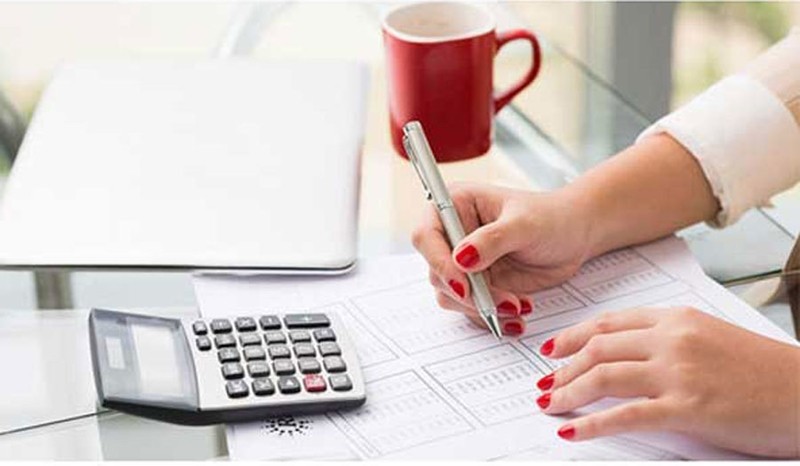 Cách tiết kiệm tiền chi tiêu Tết - Lên kế hoạch mua sắm