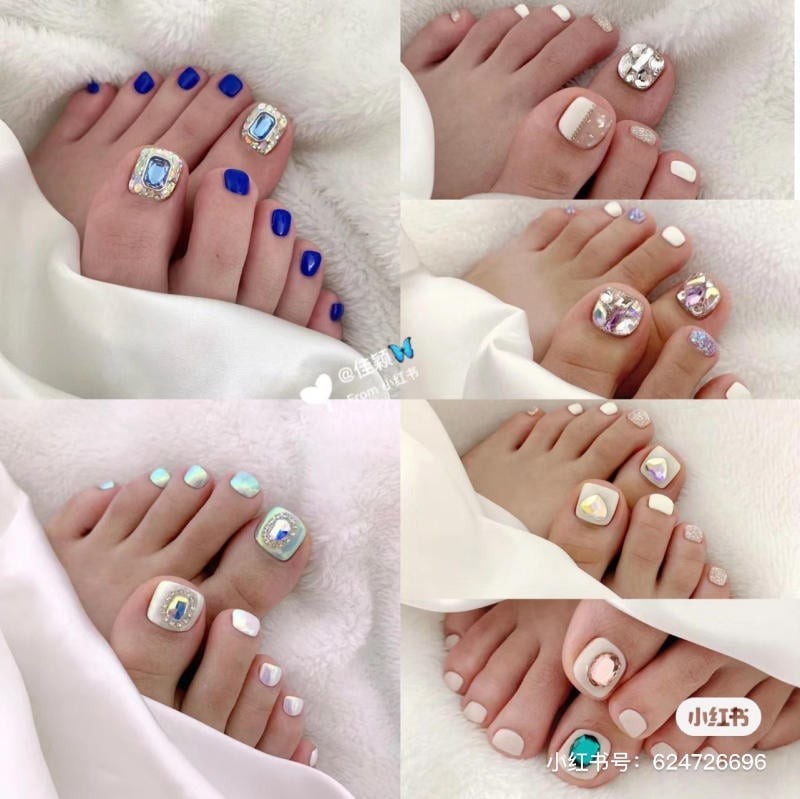 nail chân đính đá