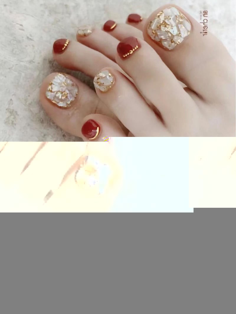 mẫu nail chân đính đá đẹp