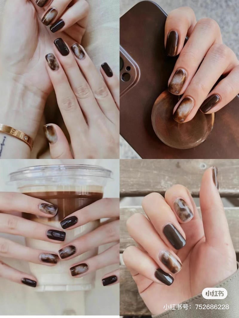nail màu nâu đính đá