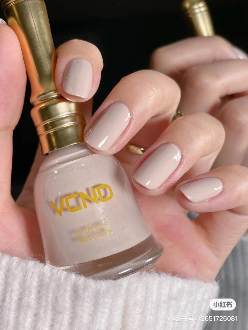 nail màu nâu sữa