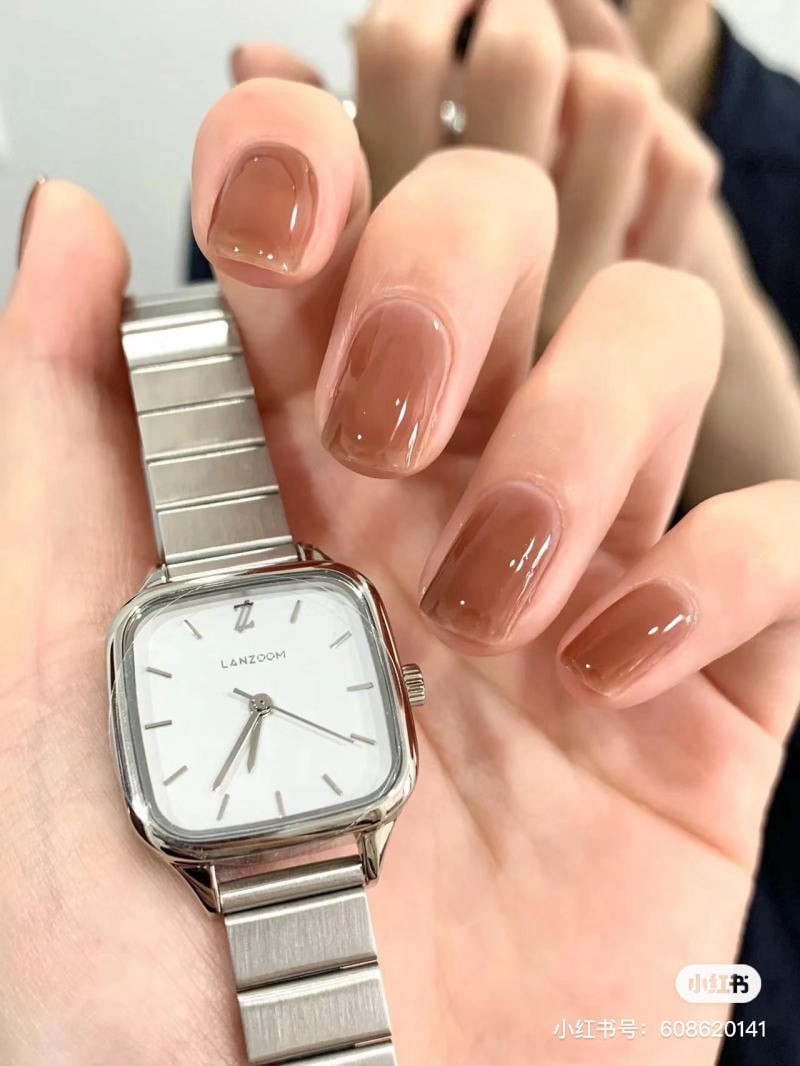 nail.màu nâu