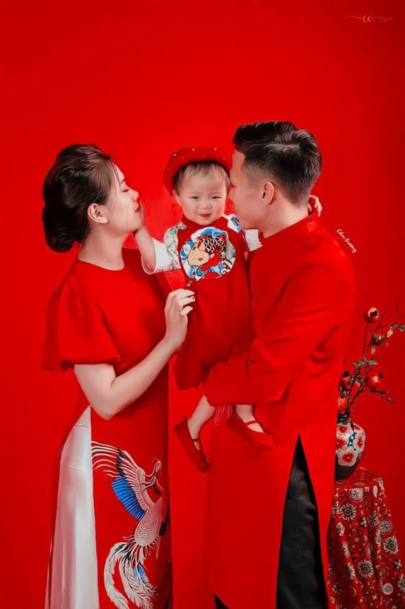 chụp ảnh concept tết gia đình studio
