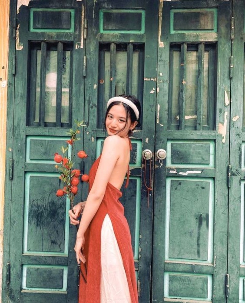 chụp hình tết với áo dài yếm