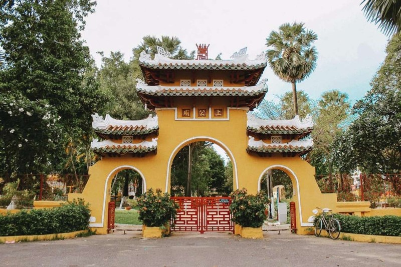 Chùa Bà Thiên Hậu – địa điểm du lịch tâm linh hơn 250 tuổi ấn tượng tại