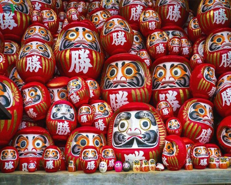 Búp bê Daruma Nhật Bản và những tục lệ truyền thống - FOCUS ASIA TRAVEL