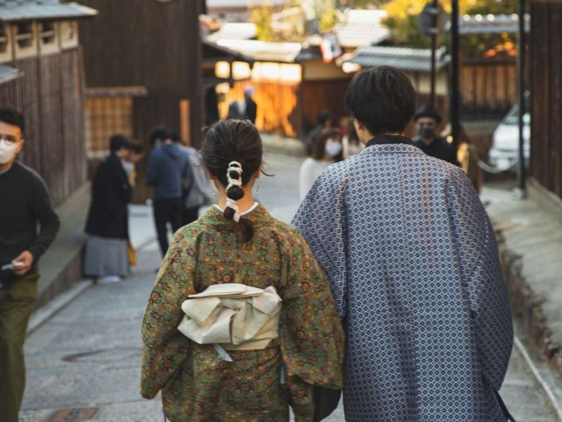 so sánh kimono và yukata