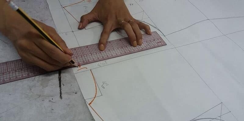 THIẾT KẾ RẬP BẰNG TAY: