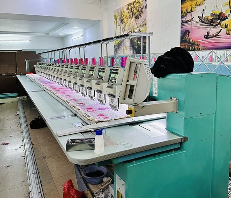 Bộ phận khung máy của máy thêu vi tính