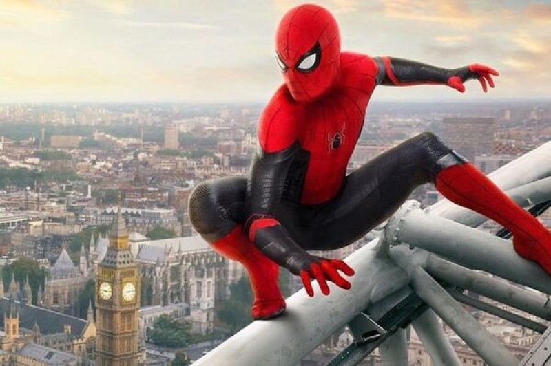 Spider-Man trong bất kỳ tư thế nào đều có thể giữ được thăng bằng một cách hoàn hảo