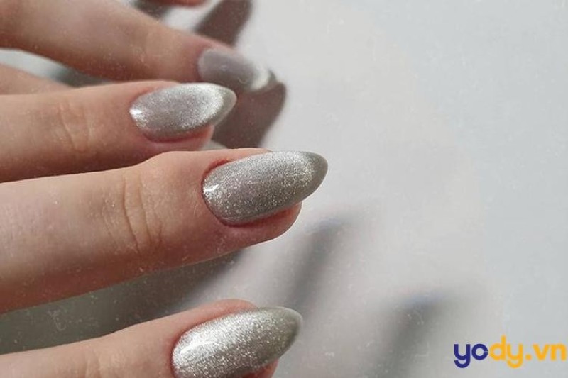 Những màu nail móng tay làm trắng da