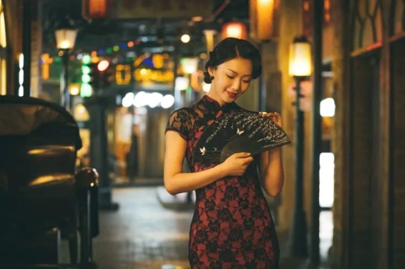 Sườn xám kiểu Hong Kong