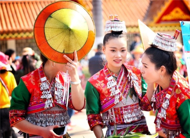 Trang phục truyền thống của dân tộc Đại