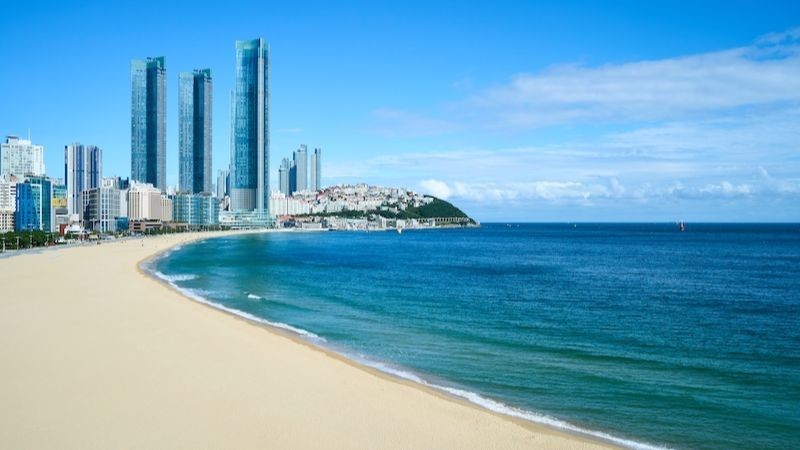 Haeundae là một trong những bãi biển đẹp nhất ở Hàn Quốc
