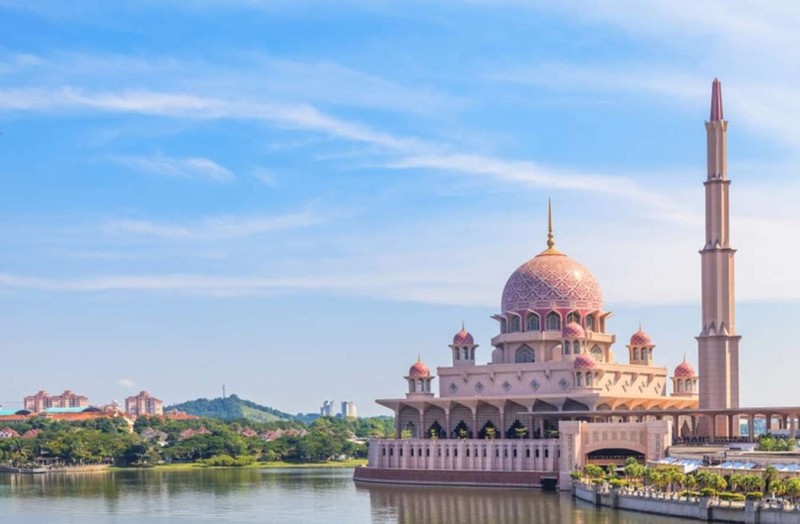 Nhà thờ Hồi giáo - biểu tượng độc đáo của thành phố mới Putrajaya