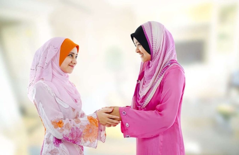 Văn hóa chào hỏi của người Malaysia có vẻ đơn giản nhưng lại ẩn chứa những quy tắc rất đặc biệt.