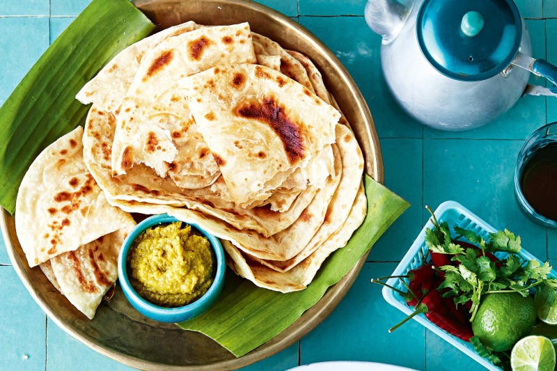 Top 10 Đặc Sản Malaysia Nổi Tiếng Phải Thử Một Lần