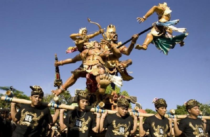 Tết Tahun Baru Imlek Tahun-lễ hội truyền thống indonesia