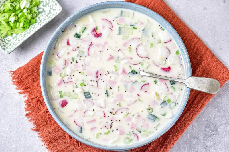 OKROSHKA (SOUP LẠNH)