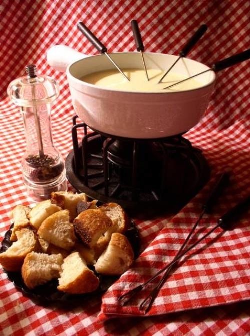 10 Món Ăn Của Thụy Sĩ Bạn Phải Thử Khi