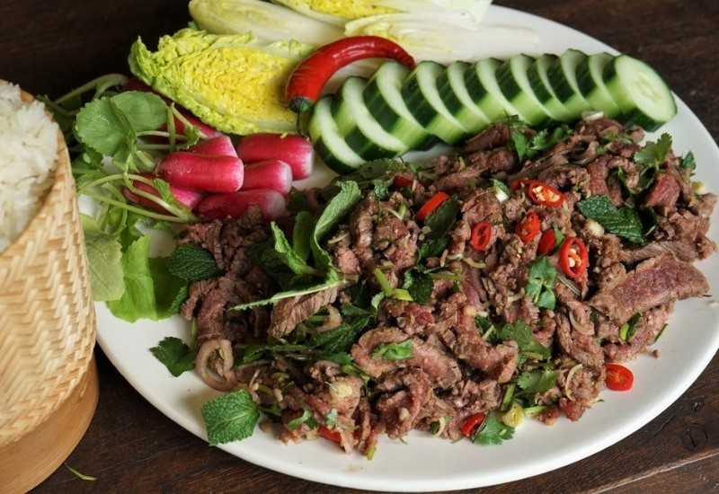 Laap - món ăn may mắn của người Lào