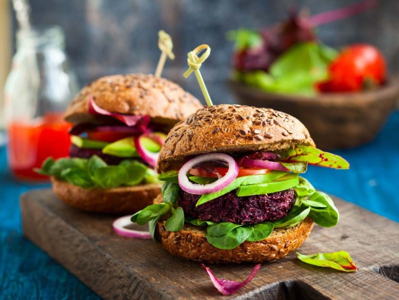 Burger củ dền