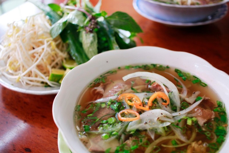 Phở là món ăn sáng đặc trưng của người dân miền Bắc