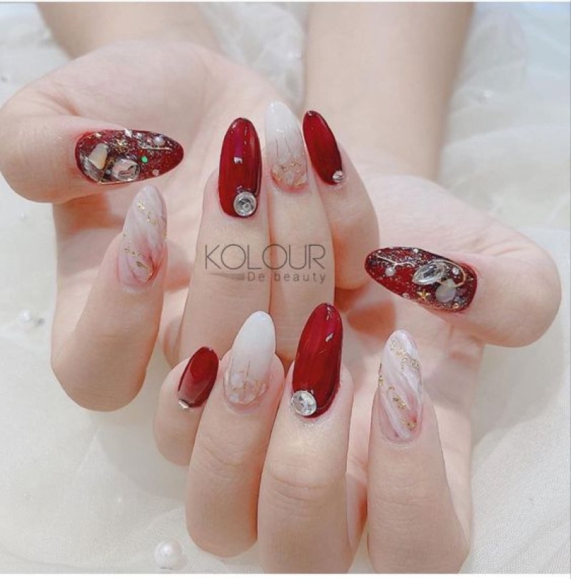 Gợi Ý Những Mẫu Nail Xinh Đón Tết 2023