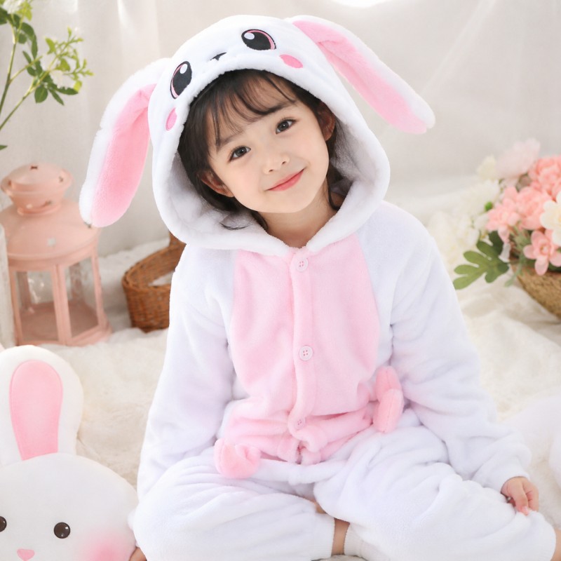 Trang phục thỏ ngọc đáng yêu để bé hoá thân