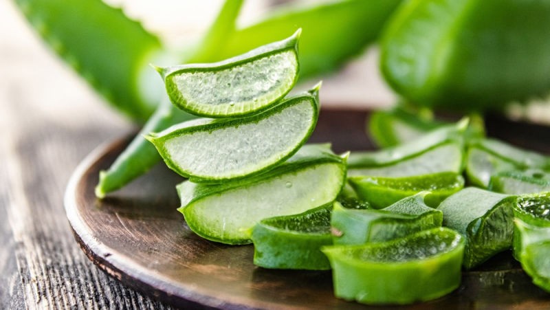 Nha đam cấp ẩm cho mái tóc bóng mượt