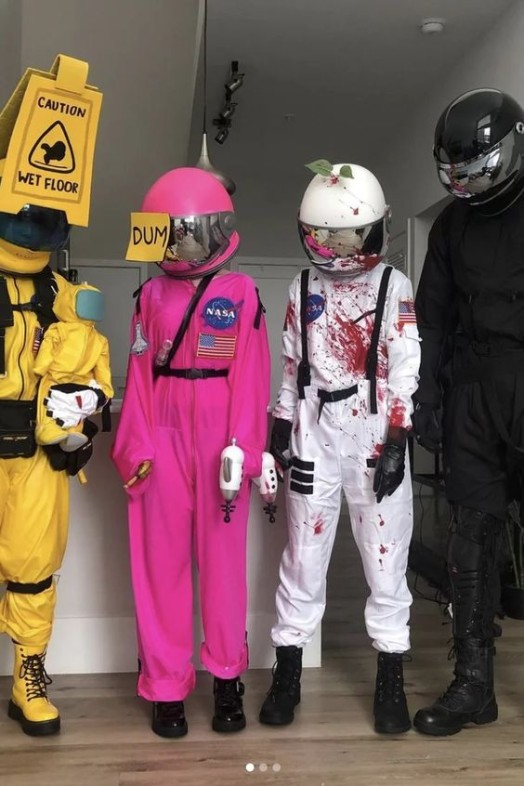 Màn Hóa Trang Thành Trà Sữa, Đồ Ăn Vặt Đỉnh Của Đỉnh Mùa Halloween