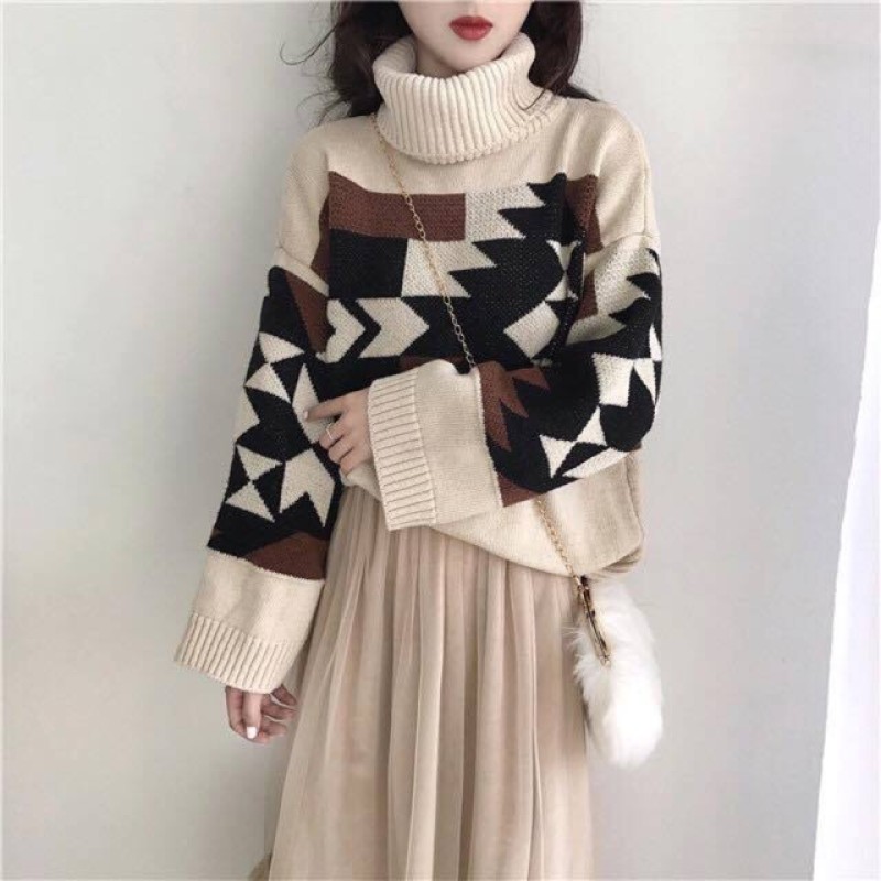 Phối đồ với áo len thổ cẩm