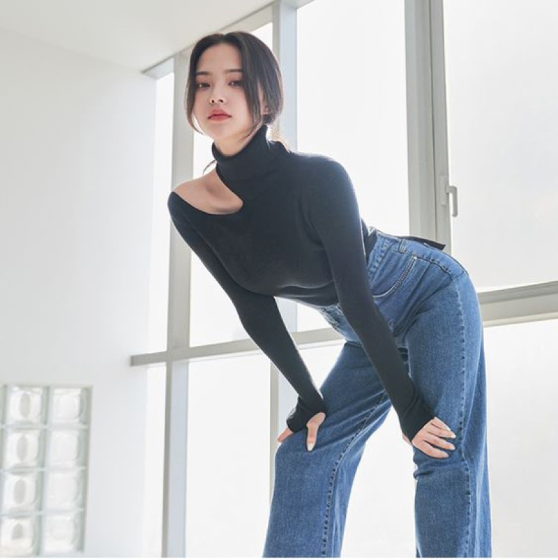 Phối đồ với áo len sát nách