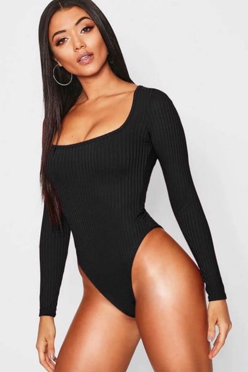 Bodysuit tay dài cổ vuông