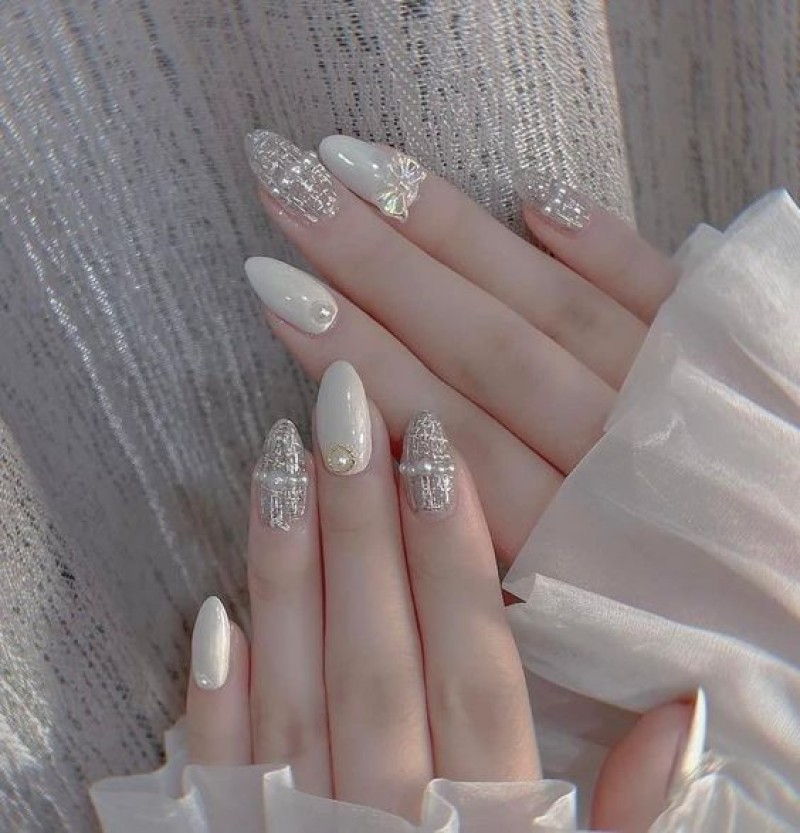 Gợi Ý Những Mẫu Nail Xinh Đón Tết 2023