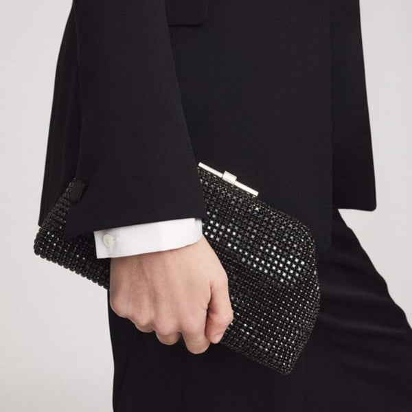 Clutch Là Gì? Phân Biệt Giữa Ví Cầm Tay Clutch Và Ví Wallet