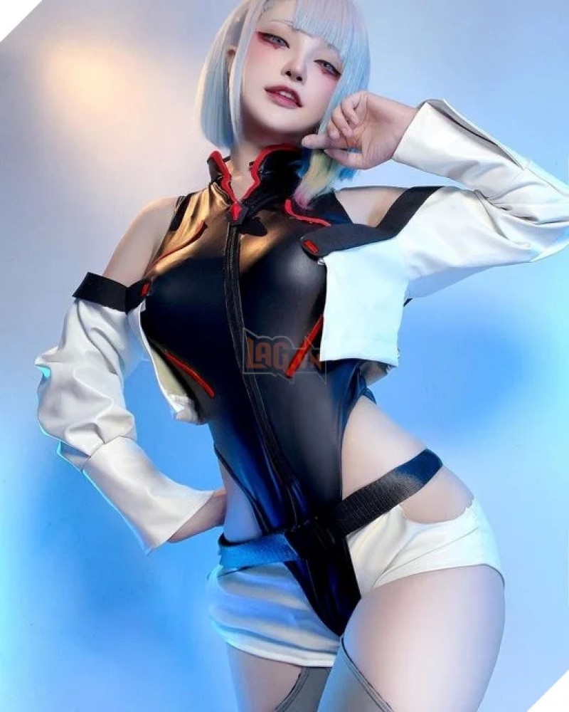 Fan phát sốt với loạt ảnh cosplay Lucy Cyberpunk Edgerunners cực xinh