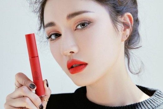 Da Trắng Nên Dùng Son Màu Gì? Mẹo Chọn Son Môi Cực Chuẩn